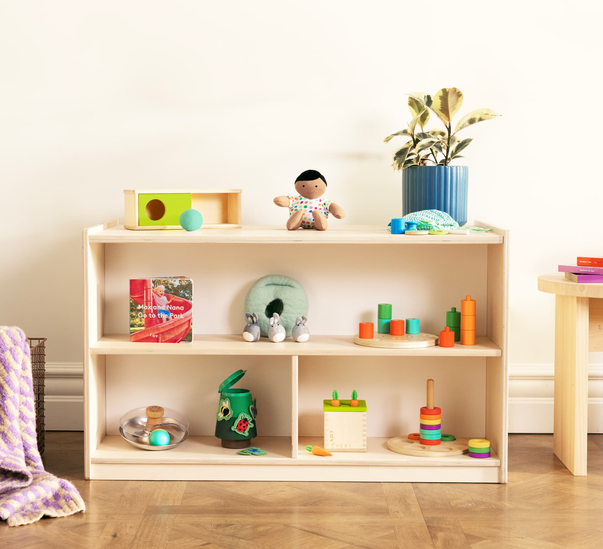 regal spielzeug aufbewahrung Spielzeugregal | Das praktische Kinderregal nach Montessori | Lovevery